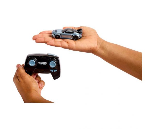 Hot Wheels: Mașinuță Ford Mustang GTD cu telecomandă - Mattel