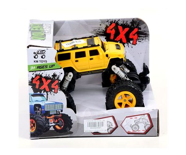 Jeep vehicul cu arc 4x4 culoare galbenă