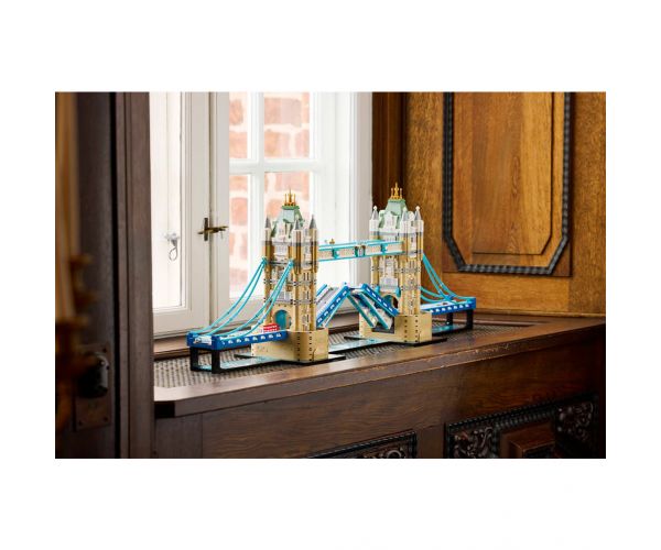 LEGO® Arhitectură: Podul Turnului (21067)