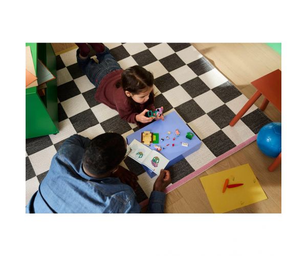 LEGO® Bluey™: Bunicile cu Bingo și Bluey (11216)