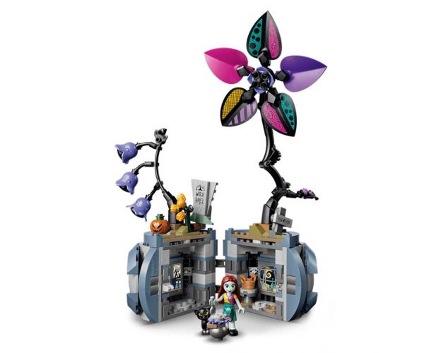 LEGO® Disney™: Ghiveciul lui Sally (43288)