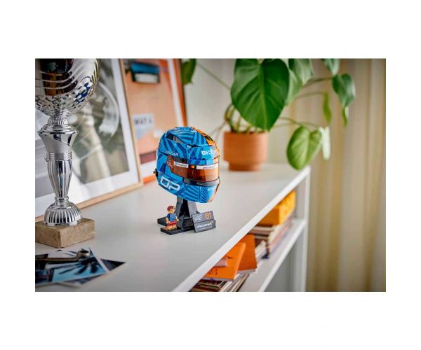 LEGO® Editions: Casca lui Oscar Piastri de la McLaren Mastercard F1® Team (43017)