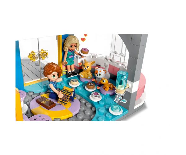 LEGO® Friends: Clubul din Heartlake City (42689)