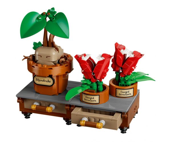 LEGO® Harry Potter™: Plantele din ora de Herbologie de la Hogwarts™ (76474)