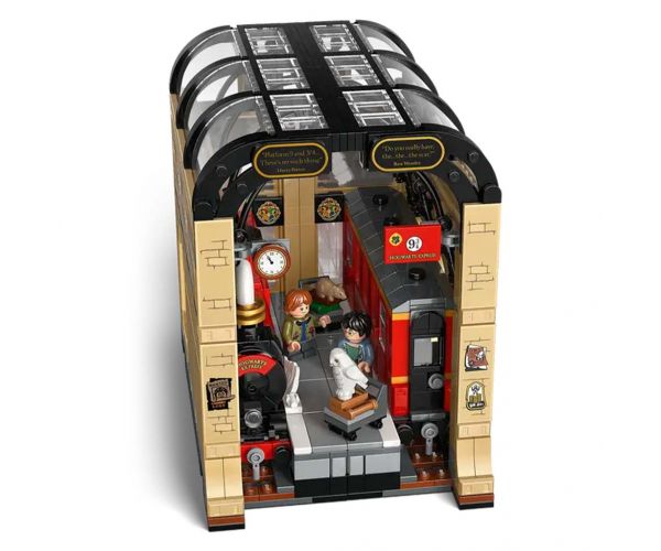 LEGO® Harry Potter: Cartea-de-jucărie: Expresul de la Hogwarts™ (76450)