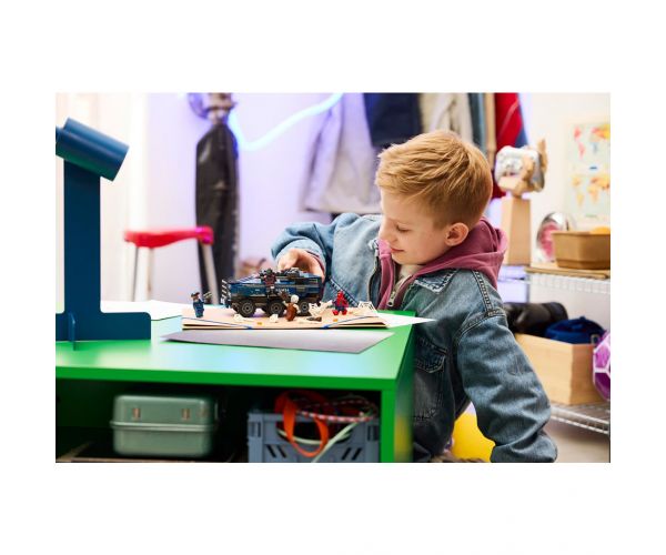 LEGO® Marvel: Omul-Păianjen: Urmărirea transportului de deținuți (76349)