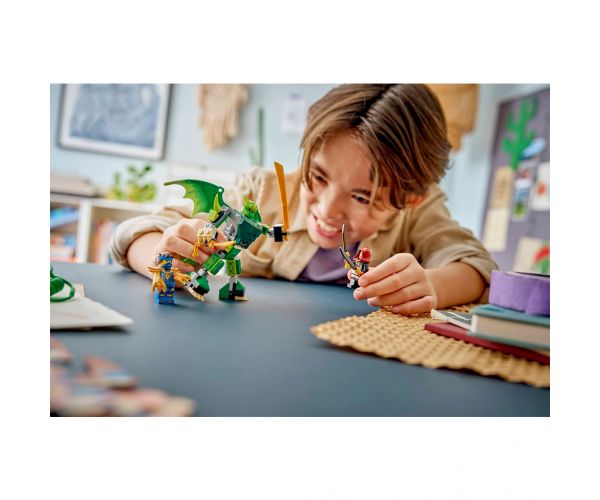 LEGO® Ninjago: Armura de dragon a lui Lloyd, pachet de luptă (71862)