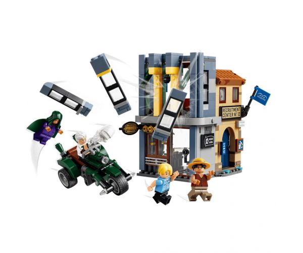 LEGO® One Piece: Confruntarea cu căpitanul Smoker (75642)
