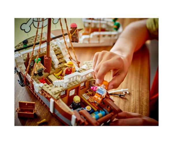 LEGO® One Piece: Nava piraților Going Merry (75639)