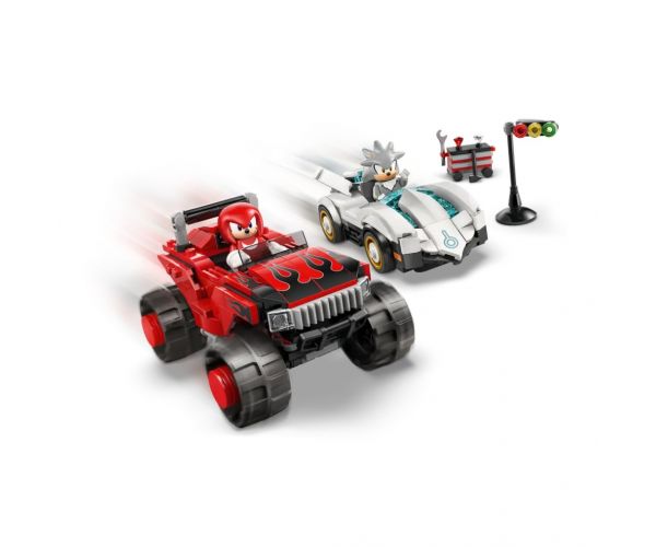 LEGO® Sonic the Hedgehog™: Mașina lui Silver împotriva monster truck-ului lui Knuckles (77118)