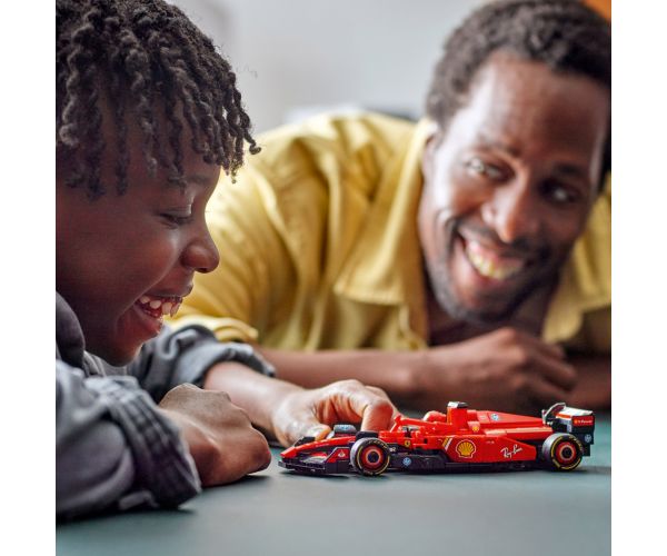 LEGO® Speed Champions: Mașina de curse Ferrari SF-24 F1® (77242)