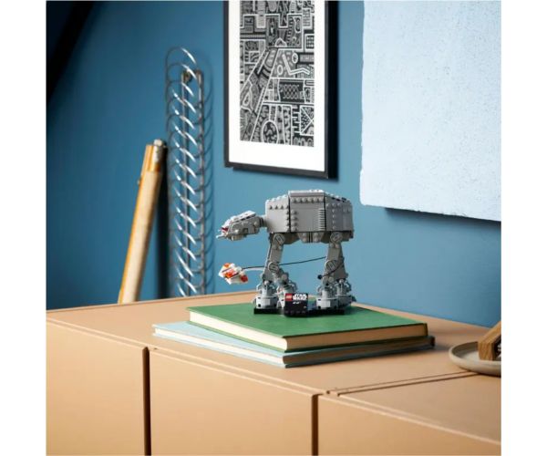 LEGO® Star Wars™: AT-AT™ (75440)