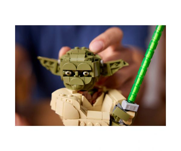 LEGO® Star Wars™: Bustul lui Yoda™ (75438)