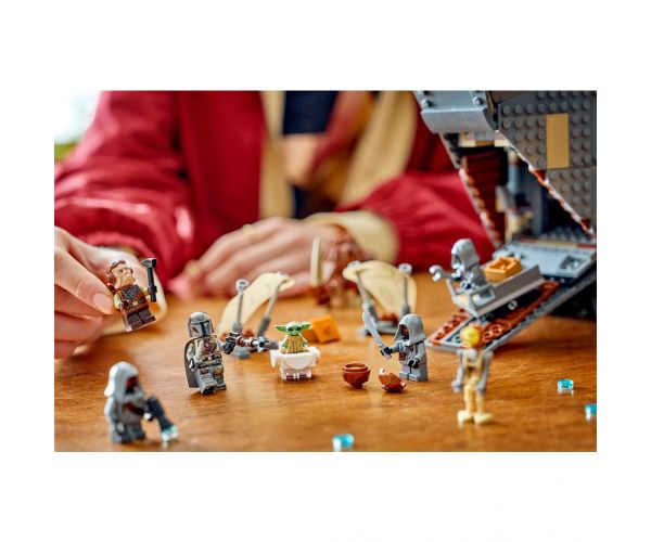 LEGO® Star Wars™: Sandcrawler Offworld și Mudhorn (75453)