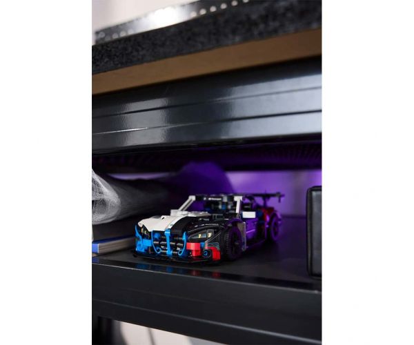 LEGO® Technic: BMW M4 GT3 EVO mașină de curse (42226)