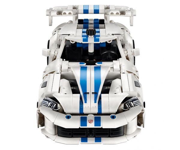 LEGO® Technic: Dodge Viper GTS-R mașină sport (42234)
