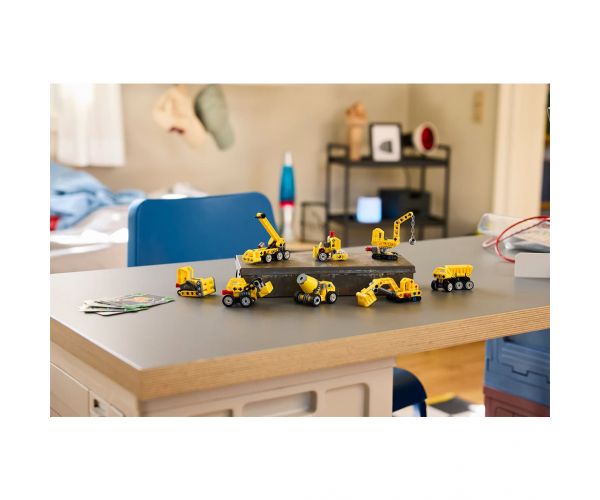 LEGO® Technic: Mini utilaje de construcții (42233)