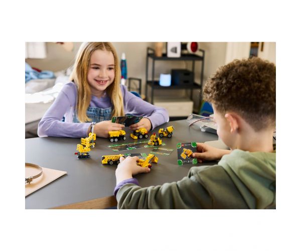 LEGO® Technic: Mini utilaje de construcții (42233)