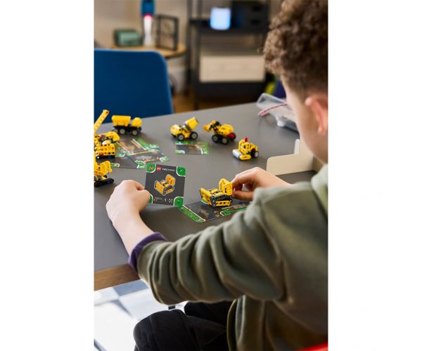 LEGO® Technic: Mini utilaje de construcții (42233)