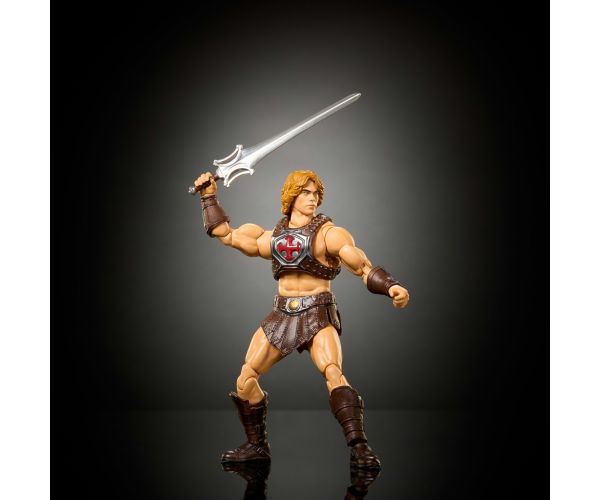 Masters of the Universe: Apărătorii universului He-Man, figurina de acțiune cu accesorii, 16,5 cm - Mattel