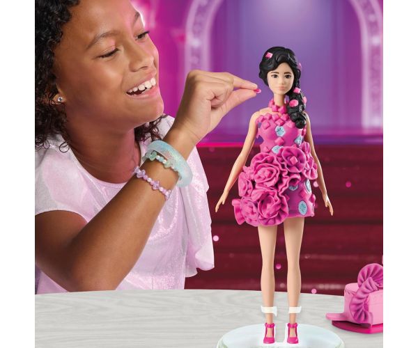 Play-Doh: Set de plastilină Barbie Bijuterii și panglici strălucitoare cu păpușă – Hasbro