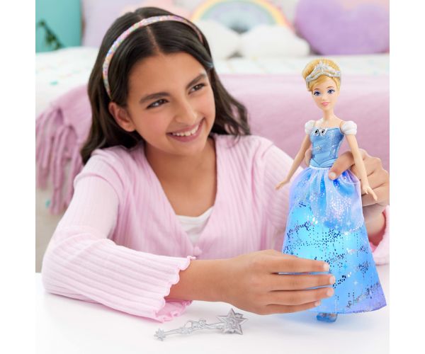 Disney hercegnők: Varázslatos Hamupipőke baba - Mattel