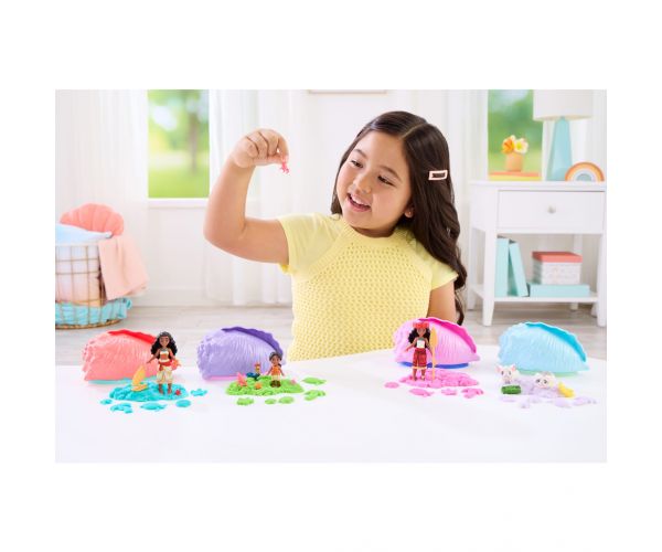 Prințesele Disney: Vaiana – mini-surpriză cu figurină și insulă de nisip - Mattel