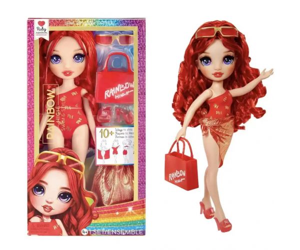 Rainbow High: Păpușă de modă Ruby pentru plajă, cu costum de baie și accesorii de modă