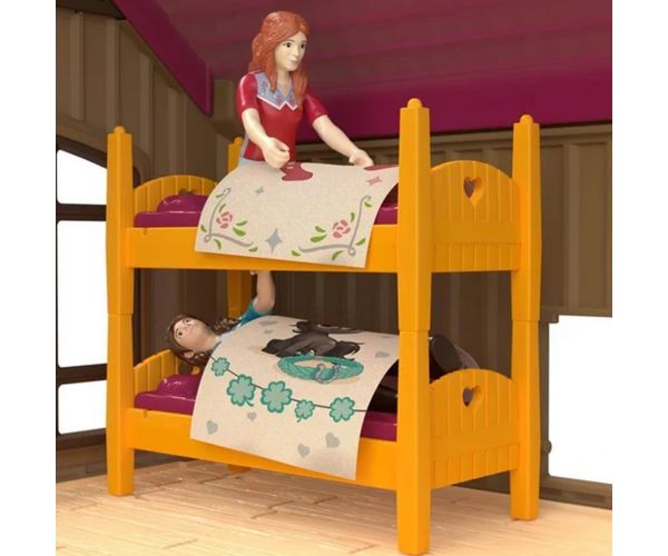Schleich: Horse Club Vilă la malul lacului și grajd (42785)