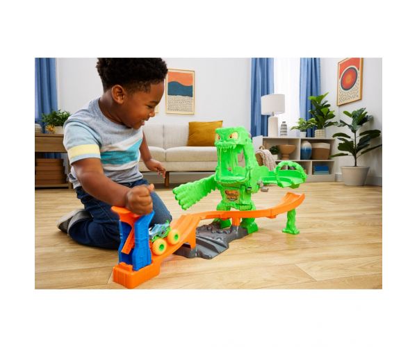 Set de pistă Hot Wheels Monster Trucks Haosul Monstrului de Slime - Mattel