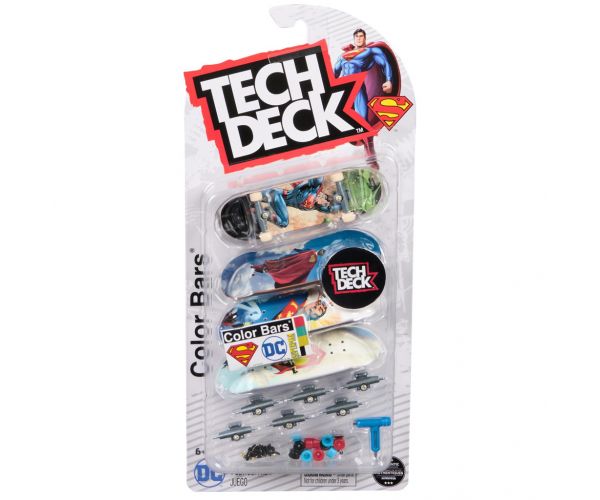 Tech Deck: Set de 4 fingerboard-uri Superman - Spin Master