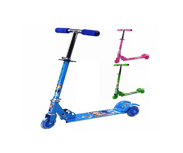 Háromkerekű roller többféle változatban 1db